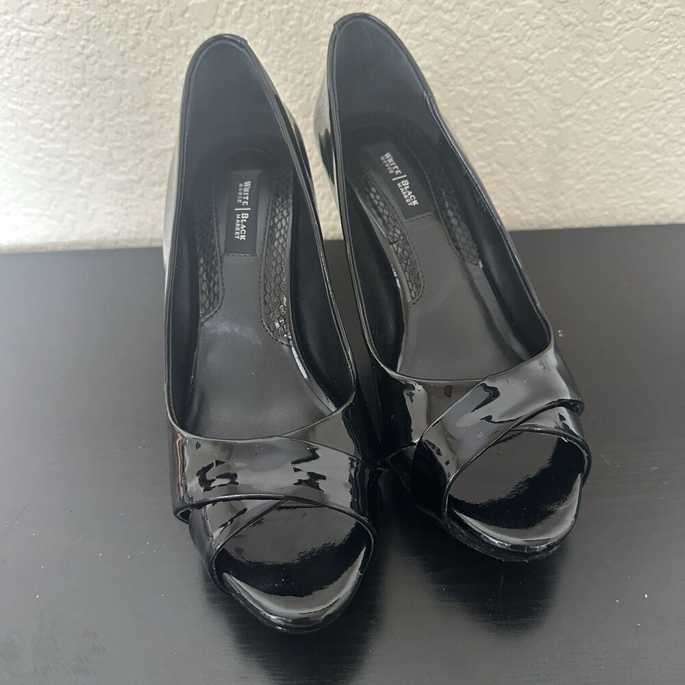 White House Black Market Women's 7.5 High Heels Black Peep Toe Patent Leather‎